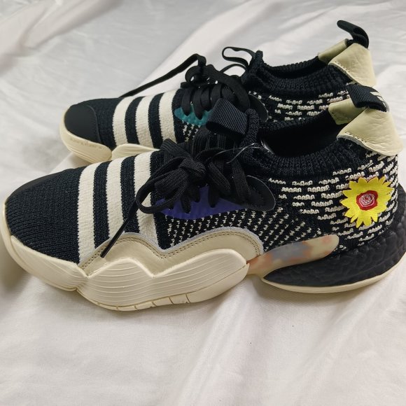 adidas | Shoes | Adidas Trae Young 2 Flower Black Ivory  display picture 1